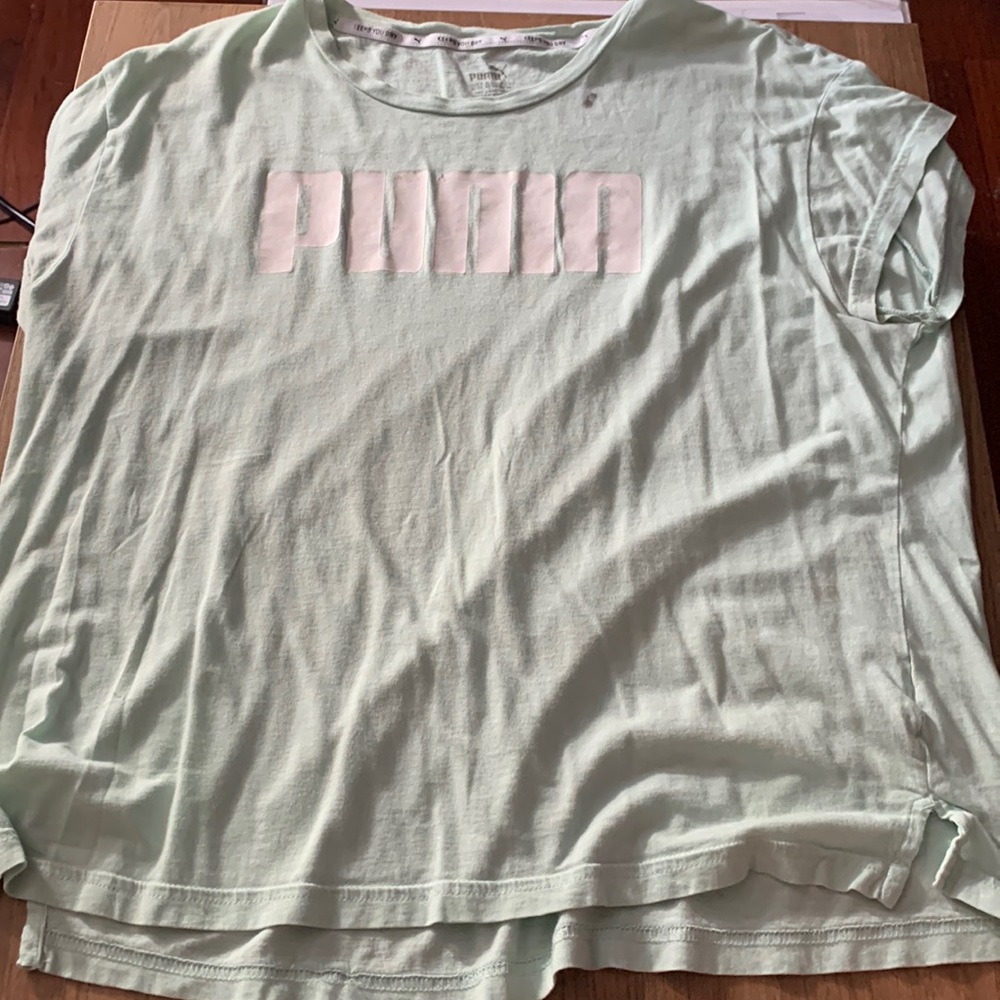 Puma t-shirt hardly worn in good condition